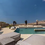 Villa Serenity Sky Luxury - Sunset - Private Pool *