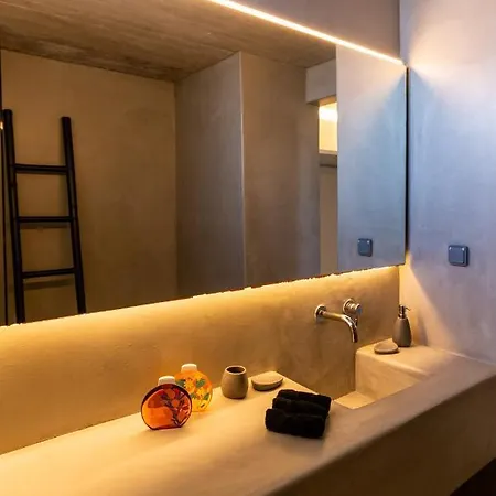 Villa Serenity Sky Mykonos - Pool & Sunset By One *
