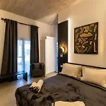 Serenity Sky Mykonos - Pool & Sunset By One Ano Mera