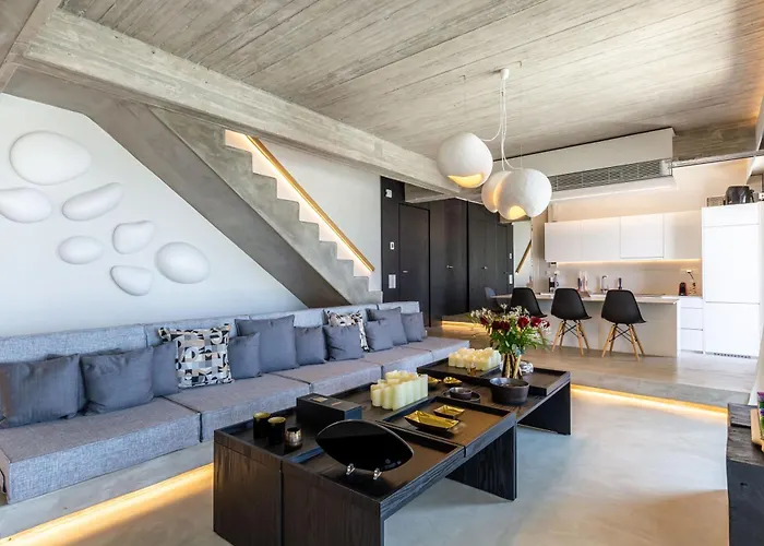 Serenity Sky Luxury - Sunset - Private Pool アノ・メラ